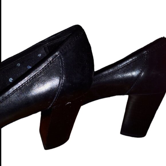 🏖️ETIENNE AIGNERE BLACK LEATHER PUMPS W STACKED HEEL & PEWTER LOGO - Picture 4 of 8